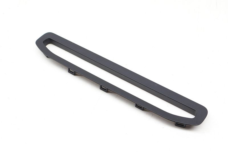 MMI LCD Display Screen Trim 4M1857325 — Used (SKU 731429)