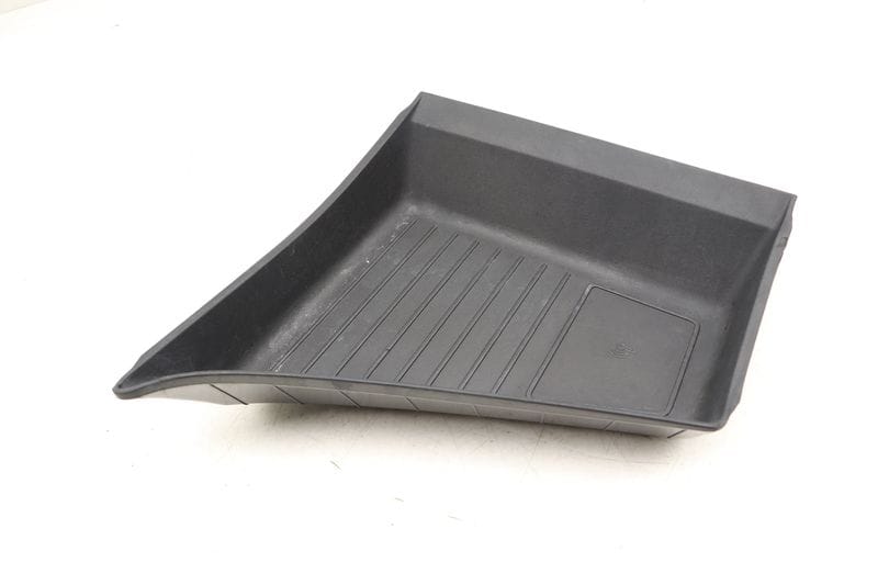 Center Console Storage Bin / Tray Insert 4M1863383 — Used (SKU 532241)