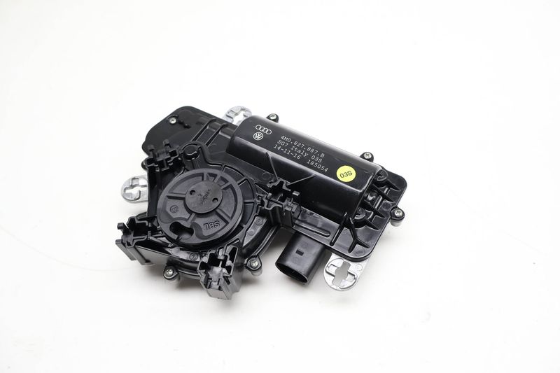 Hatch / Trunk Lid Motor 4M0827887B — Used (SKU 731669)
