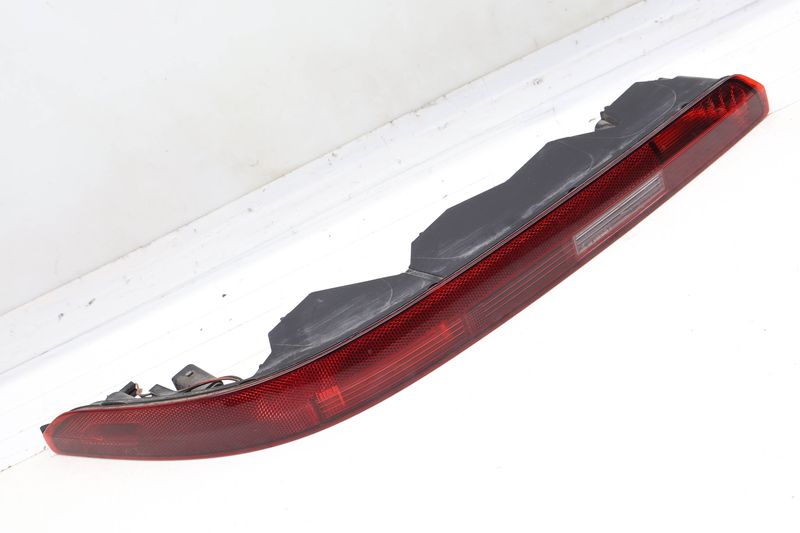 Bumper LED Tail Light / Lamp (LOWER) 4M0945095A — Used (SKU 731586)
