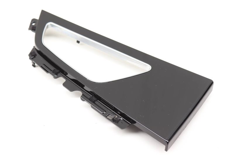 Door Panel Trim 4M0867469D — Used (SKU 607393)
