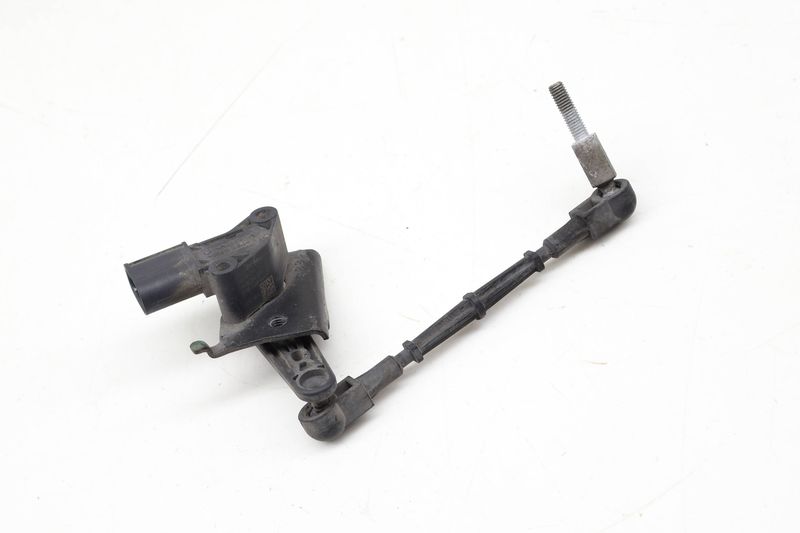 Headlight Leveling Sensor w/ Linkage 4M0941309H — Used (SKU 731457)