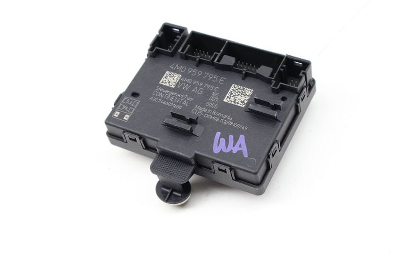 Door Control Module 4M0959795E — Used (SKU 731337)