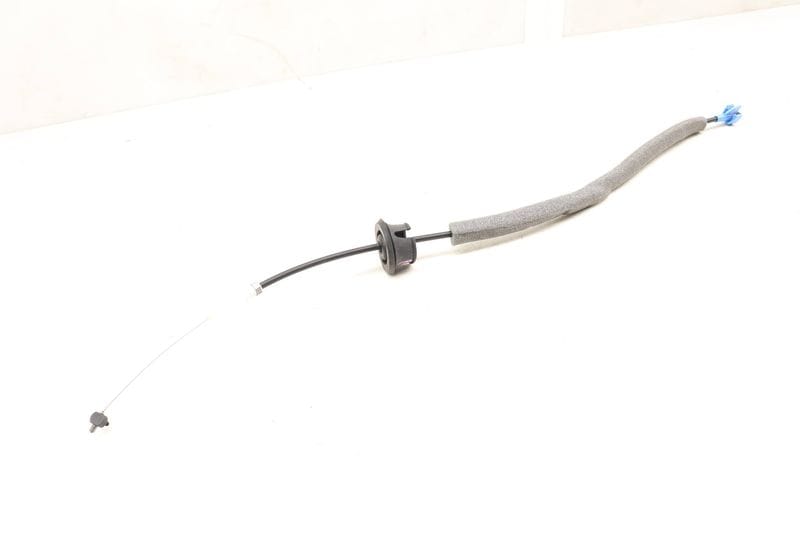 Interior Door Handle Release / Bowden Cable 4M0839085A — Used (SKU 532205)