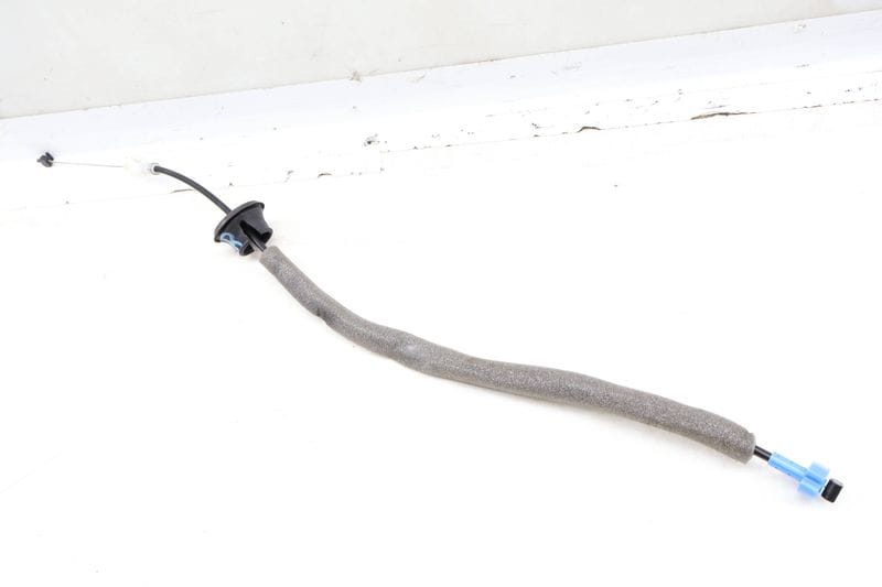 Interior Door Handle Release / Bowden Cable 4M0839085A — Used (SKU 647080)
