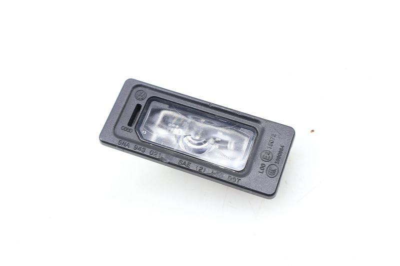 License Plate Light 5NA943021 — Used (SKU 692610)