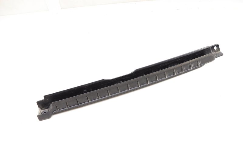 Window Regulator Track 4M0839067 — Used (SKU 550688)