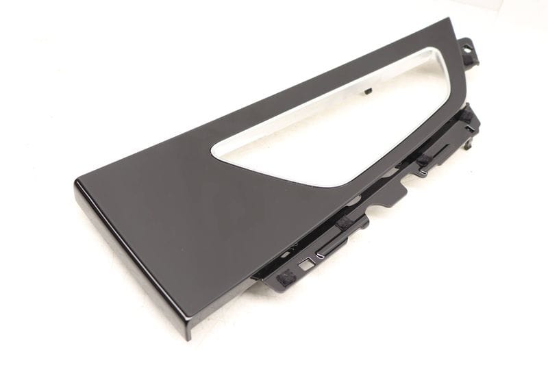 Door Panel Trim 4M0867470D — Used (SKU 532318)