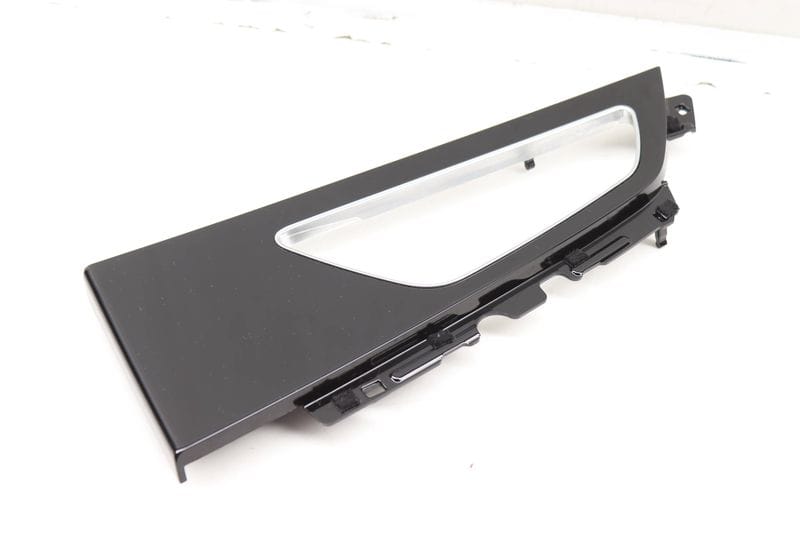 Door Panel Trim 4M0867470D — Used (SKU 607394)