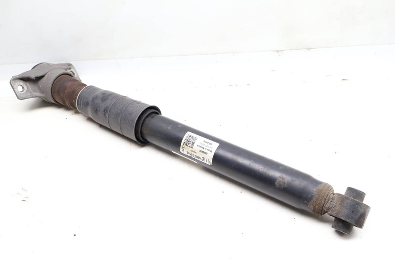Strut / Shock Absorber 4M0513035Q — Used (SKU 647107)