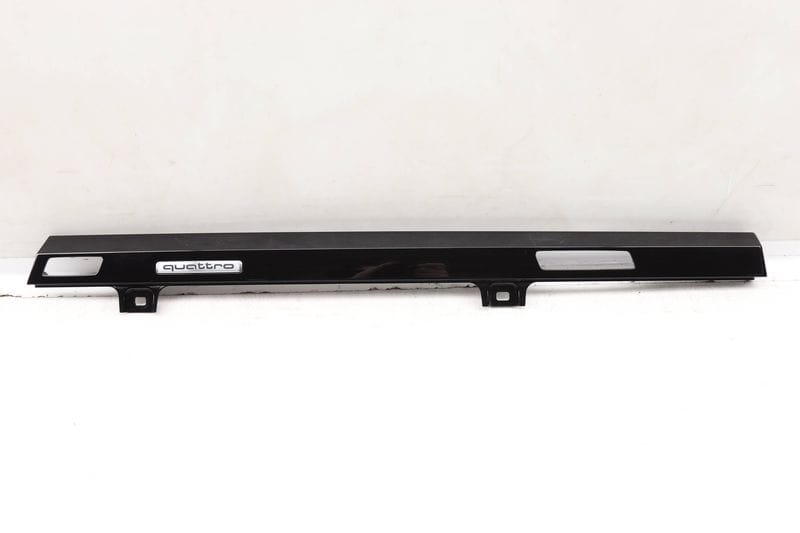 Dash Panel Trim 4M1853242A — Used (SKU 601270)