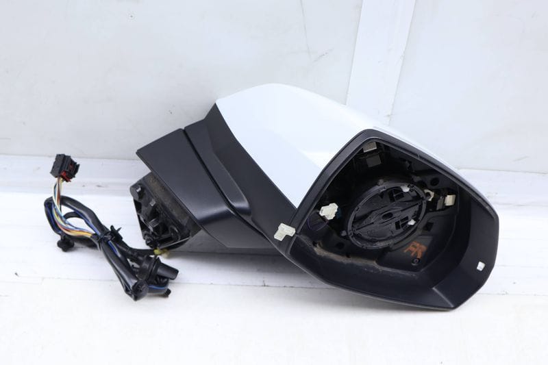 Side View Door Mirror 4M1857410G — Used (SKU 692720)