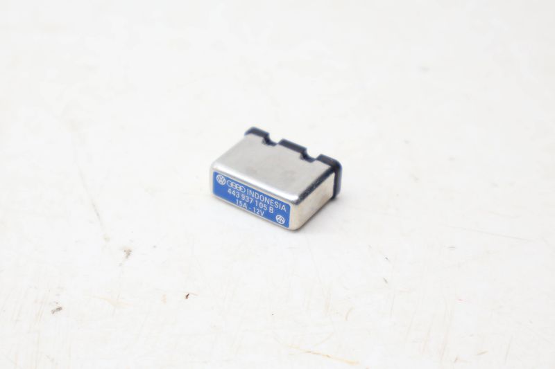 Thermal Fuse / Relay (15 AMP) 443937105B — Used (SKU 692703)