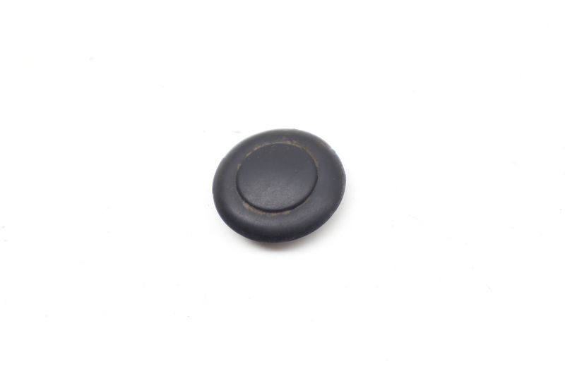 Trunk Lid / Hatch Plug Cap 4M0827713 — Used (SKU 731409)