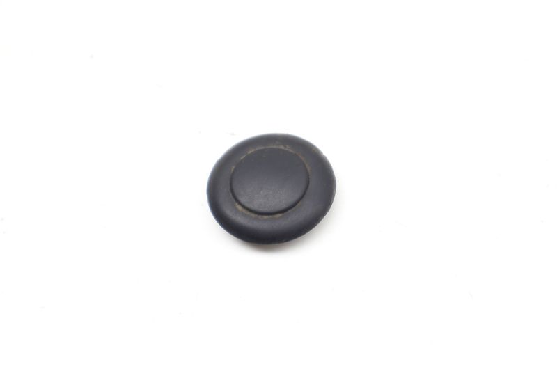 Trunk Lid / Hatch Plug Cap 4M0827713 — Used (SKU 731411)