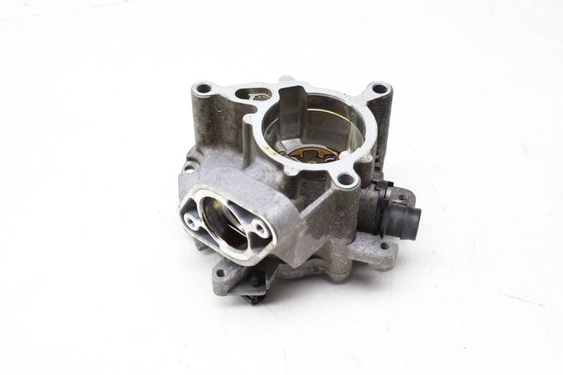 Vacuum Pump 06K145100AE — Used (SKU 692850)