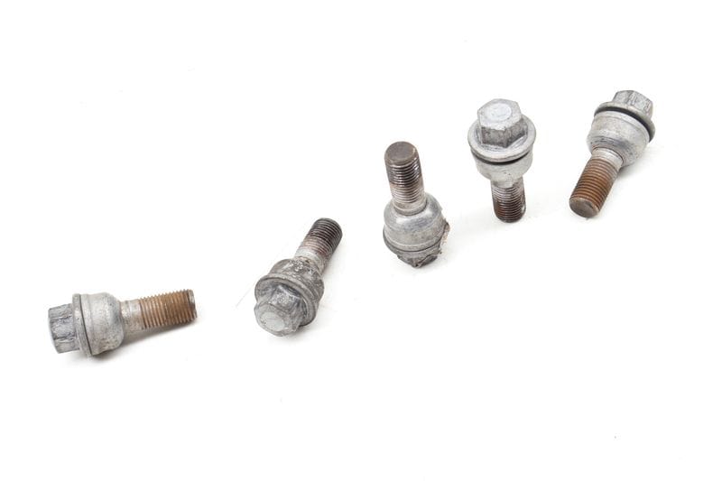 Wheel Bolt / Lug Nut Set (5) 8R0601295 — Used (SKU 731536)