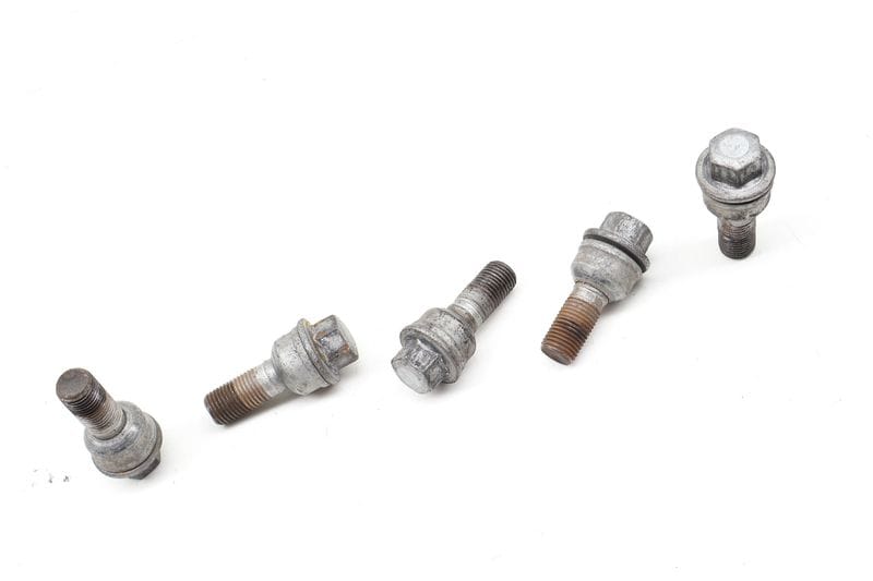 Wheel Bolt / Lug Nut Set (5) 8R0601295 — Used (SKU 731539)