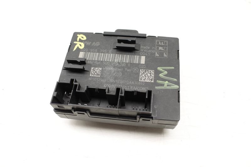 Door / Window Control Module 5Q0959395E — Used (SKU 277338)
