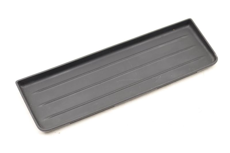 Center Storage Compartment Rubber Insert 51169323678 — Used (SKU 498661)