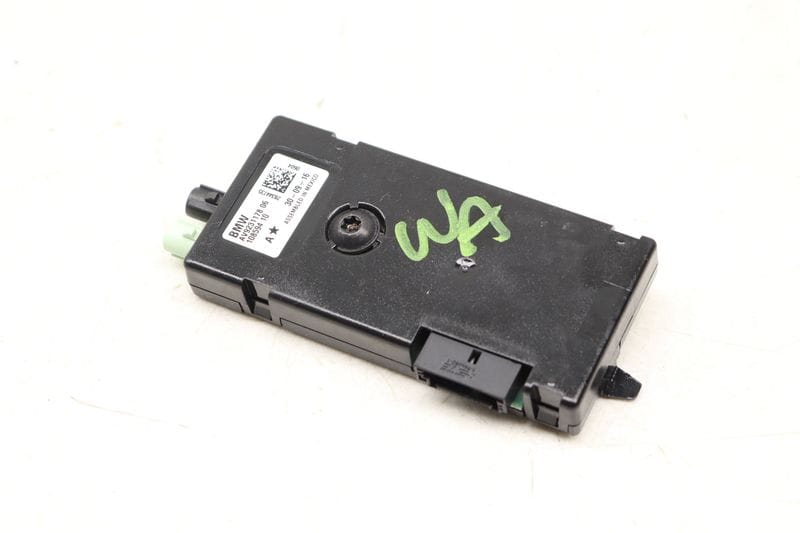 Antenna Booster / Amplifier (AM/FM) 65209231178 — Used (SKU 539578)