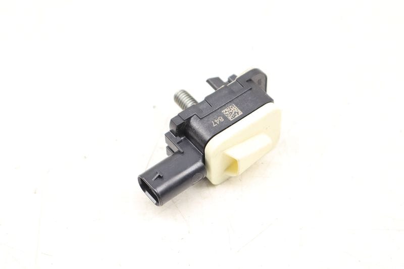 Door Impact / Crash Sensor 65779217711 — Used (SKU 539546)