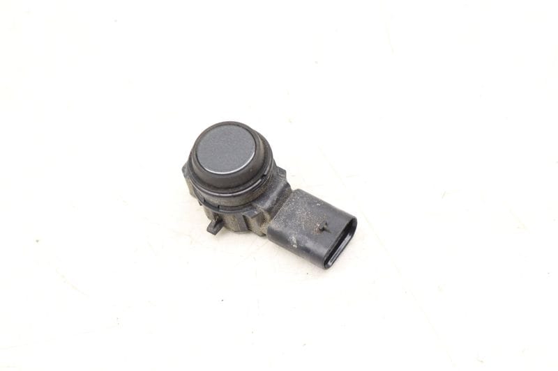 PDC / Park Distance / Assist Sensor 66209261581 — Used (SKU 539481)
