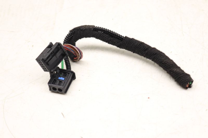 Instrument Cluster Wiring Connector / Pigtail — Used (SKU 539400)
