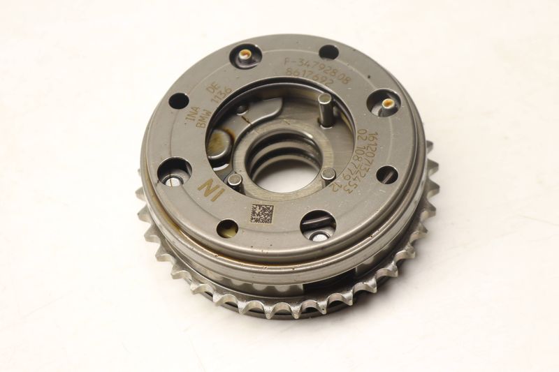 Intake Cam / Camshaft Gear Adjuster Unit 11368617692 — Used (SKU 539861)