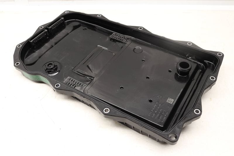 Transmission Oil Pan 24118612901 — Used (SKU 539875)