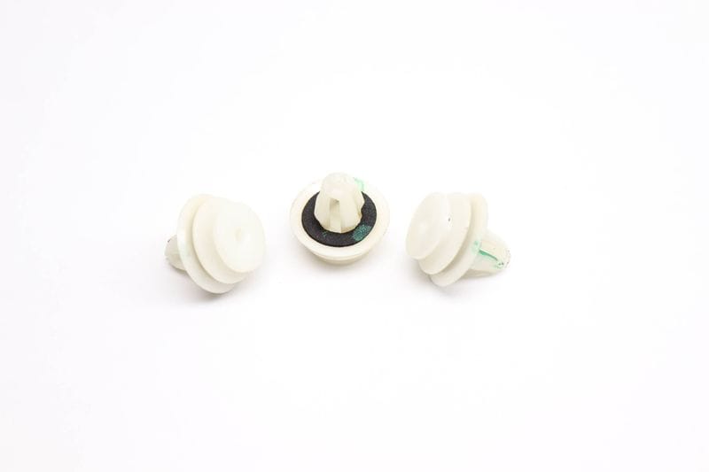 Door Panel Clip Set (3) 07147145753 — Used (SKU 546201)