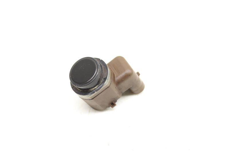 PDC / Park Distance / Assist Sensor 66209270495 — Used (SKU 546160)