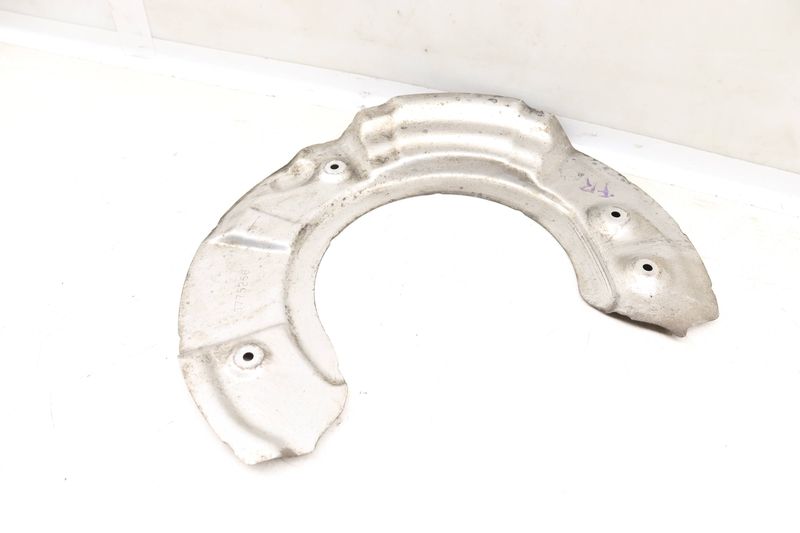 Brake Dust / Splash Shield 34116775266 — Used (SKU 546242)