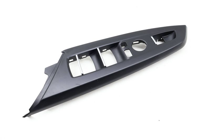 Door Master Window Switch Trim 51417361307 — Used (SKU 632070)
