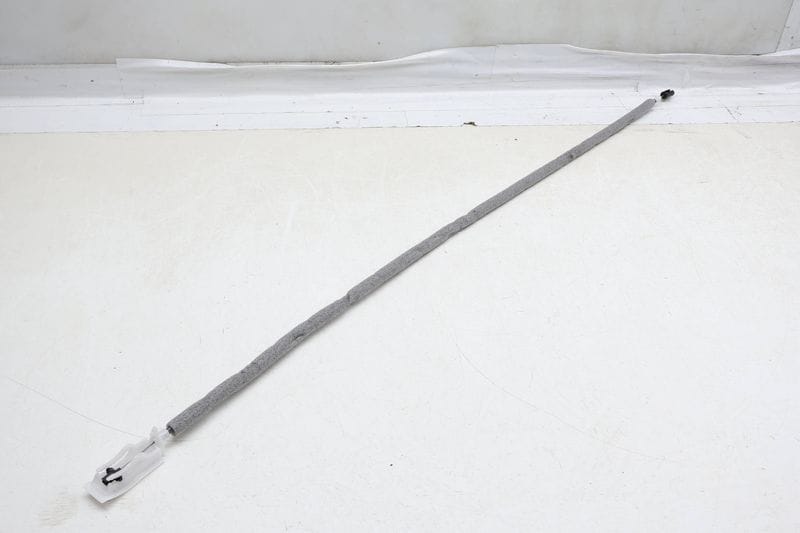 Door Handle Release / Bowden Cable 51217205899 — Used (SKU 665919)