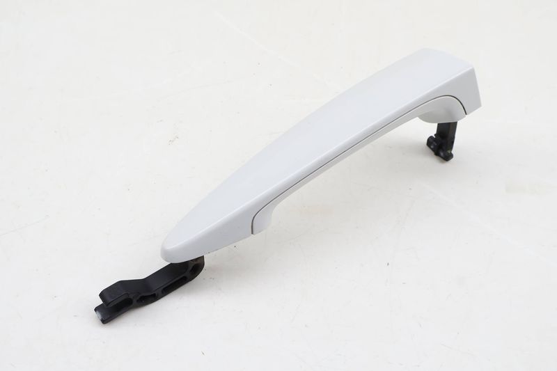 Exterior Door Handle 51217207562 — Used (SKU 632099)