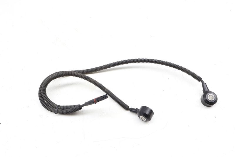 Knock Sensor 13627566786 — Used (SKU 666420)