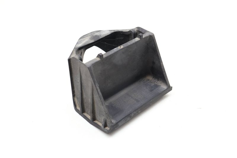 Radiator Module Mount / Bracket 17117593779 — Used (SKU 632137)