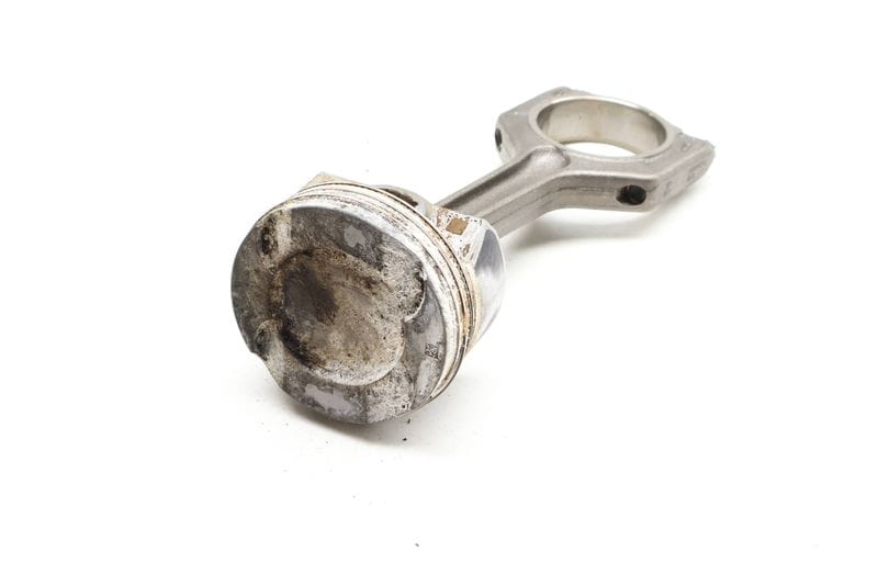 Piston / Connecting Rod 11258606459 — Used (SKU 632255)