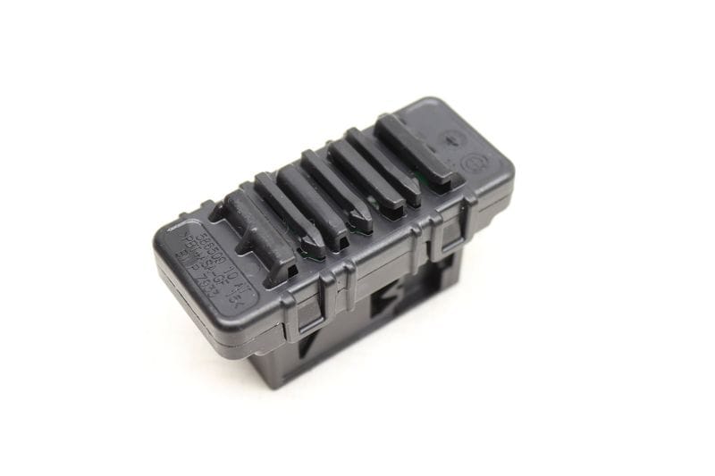 Bus Interface / Resistor 61139266838 — Used (SKU 491045)