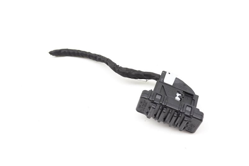 Bus Interface / Resistor 61139266838 — Used (SKU 563538)