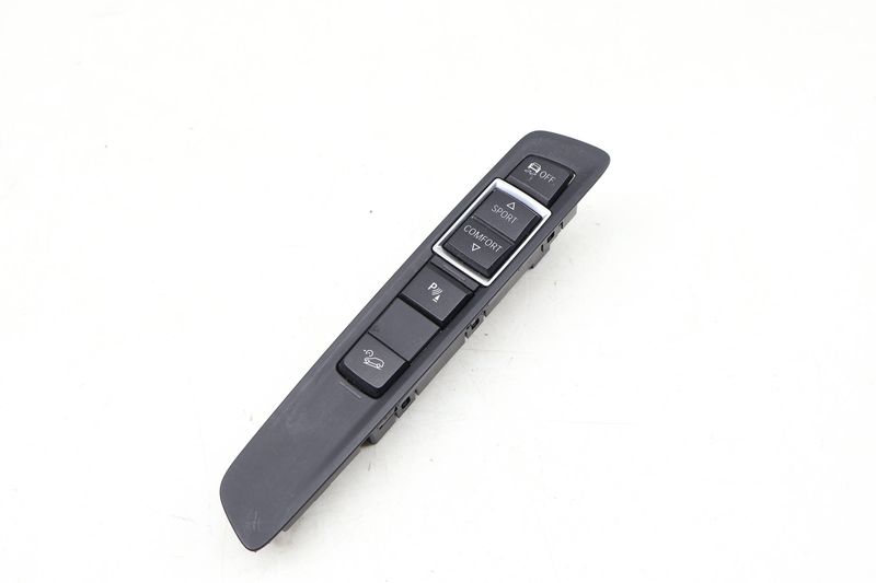 Center Console Multi Switch 61319262719 — Used (SKU 643910)