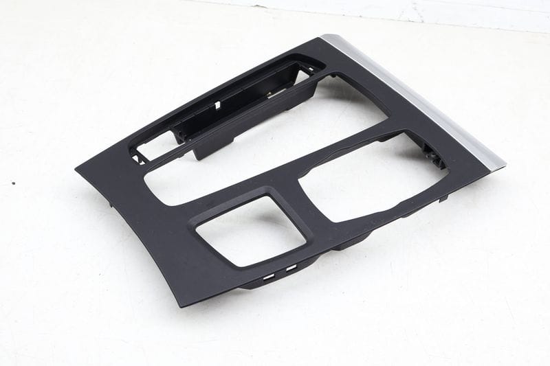 Center Console Trim / Panel 51169252115 — Used (SKU 666712)
