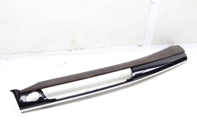 Center Dash Panel Trim 51459270476 — Used (SKU 656982)