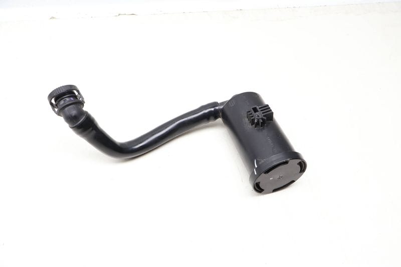 Charcoal / Fuel Vapor Canister Filter 16117340739 — Used (SKU 644085)