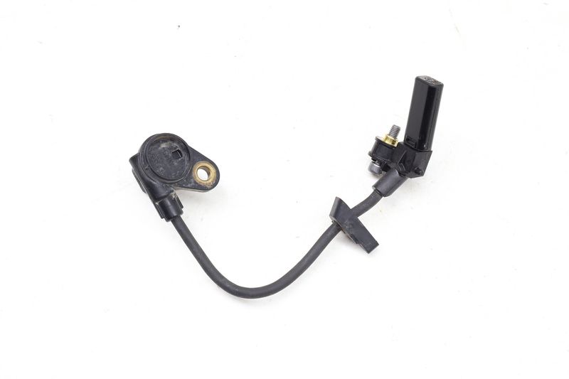 Crankshaft Sensor 13627582842 — Used (SKU 657229)