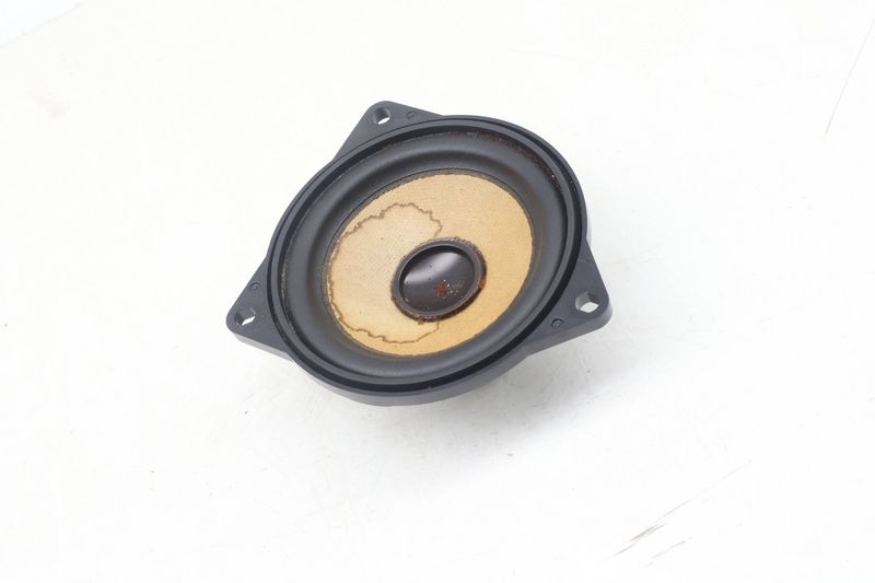 Dash Hifi Speaker (MID-RANGE) 65139295684 — Used (SKU 656925)