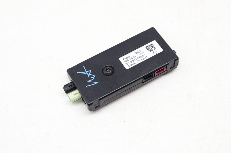 Diversity Antenna Amplifier 65209334692 — Used (SKU 657183)