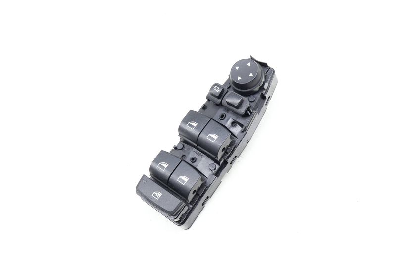 Master Window Switch 61319362116 — Used (SKU 657054)