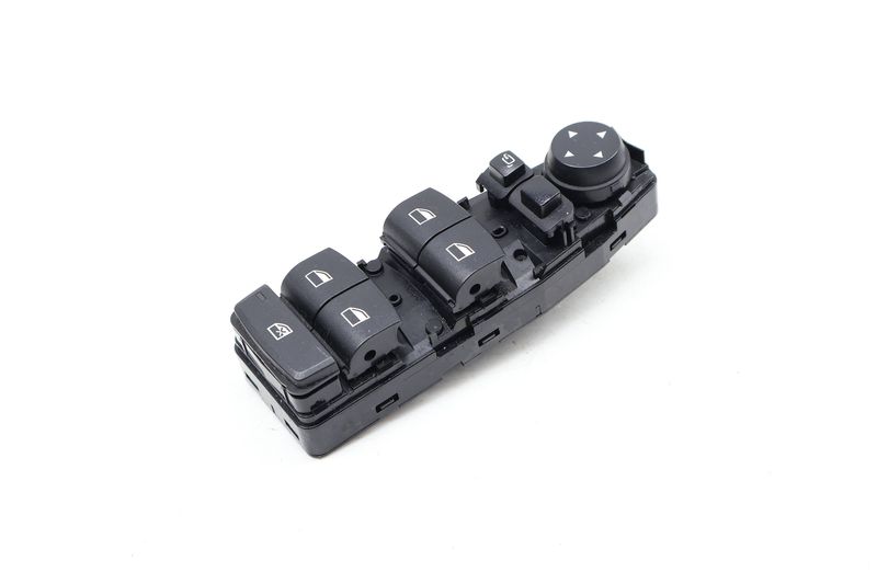 Master Window Switch 61319362116 — Used (SKU 666850)